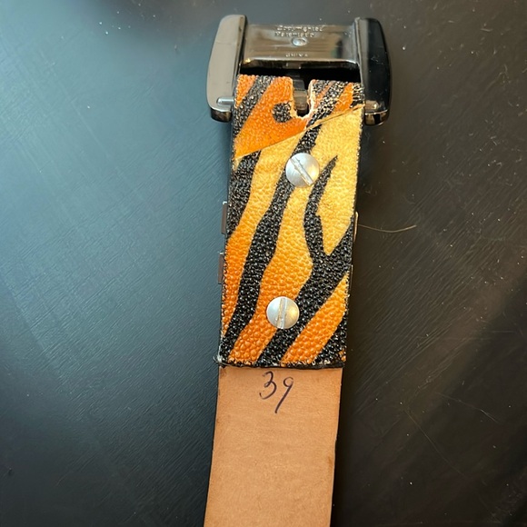 Custom made boots with matching belt tiger stripes - Picture 11 of 17